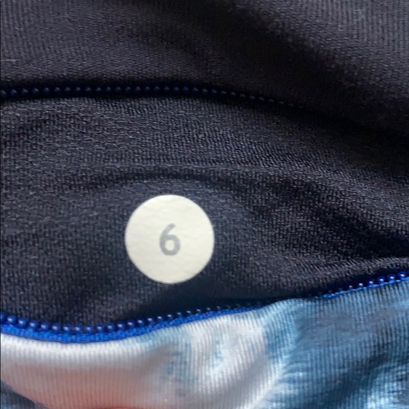 Lulu lemon tights - Picture 3 of 3